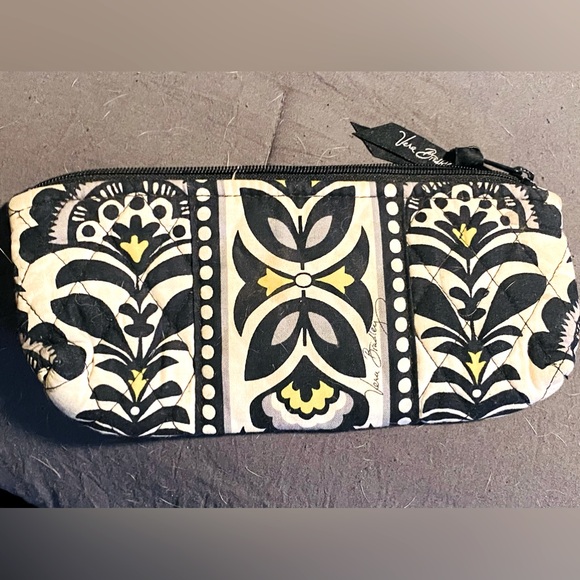 Vera Bradley Handbags - Small Vintage Vera Bradley “Fanfare” Cosmetic/Makeup Travel Bag